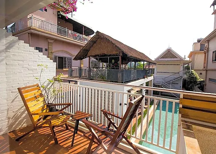 Koki Tree Hotel 4*