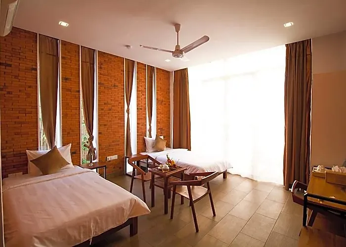 Hotel Koki Tree 4*